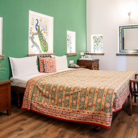 Udaigarh - Udaipur Hotel Eksteriør billede