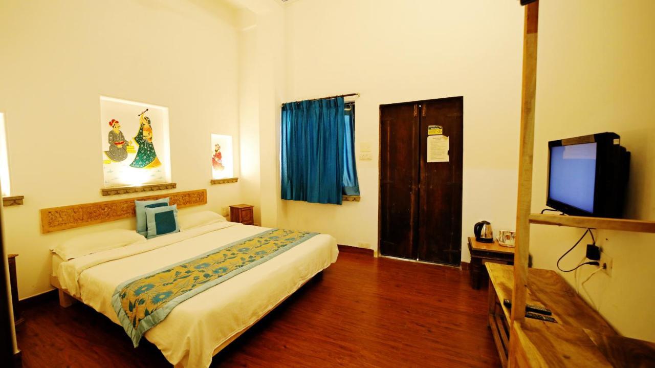 Udaigarh - Udaipur Hotel Eksteriør billede