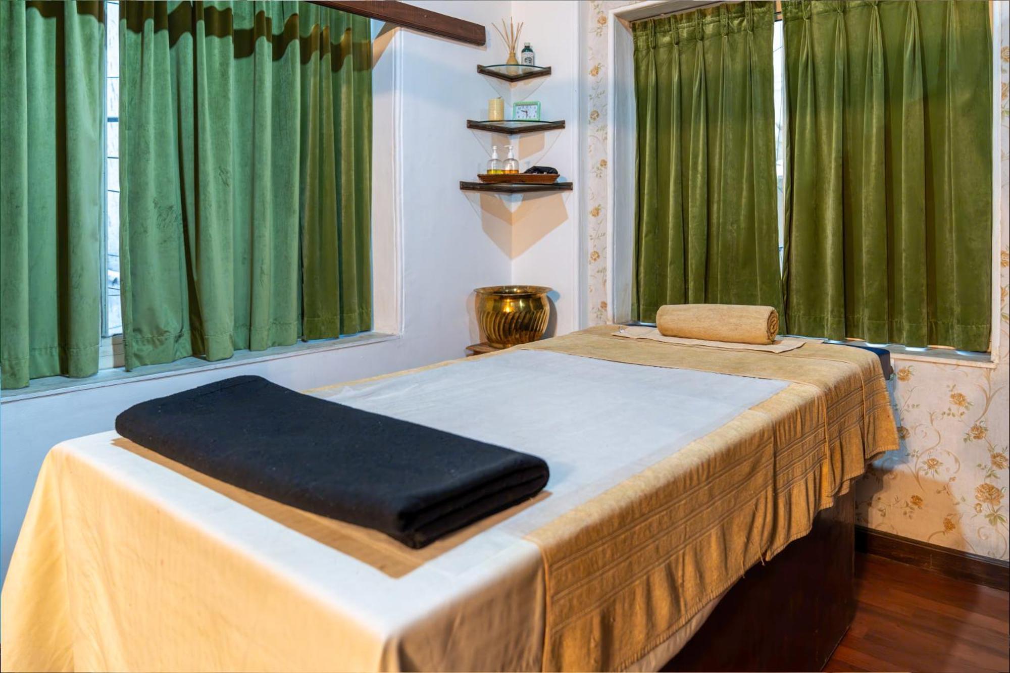 Udaigarh - Udaipur Hotel Eksteriør billede