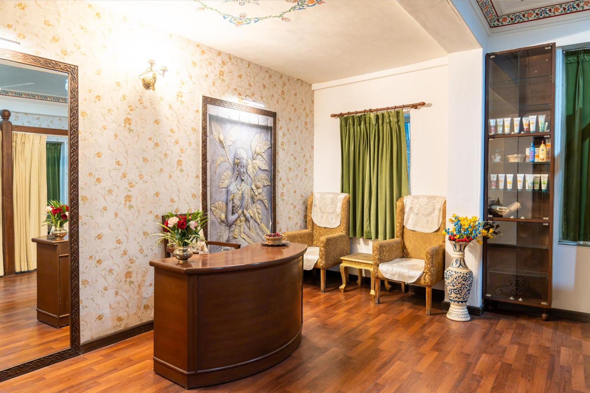 Udaigarh - Udaipur Hotel Eksteriør billede